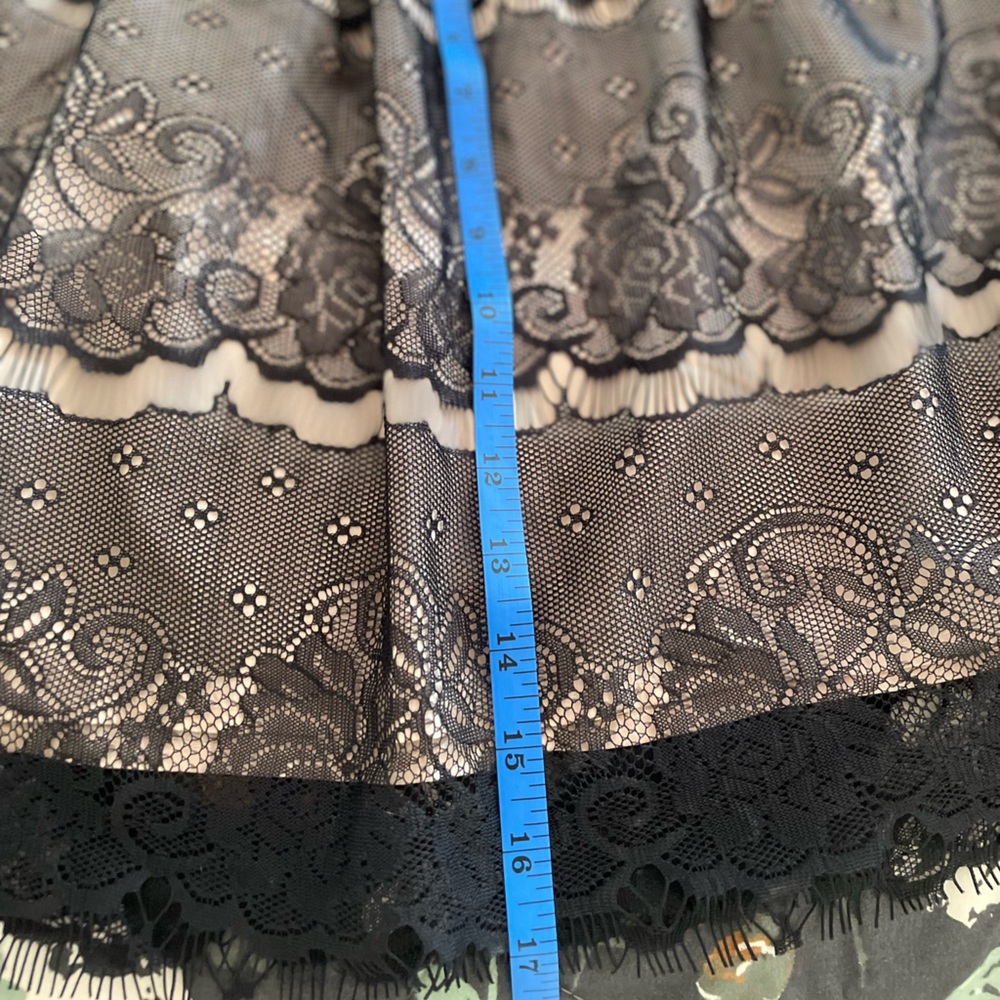 Xhilaration Black and Pink Lace Mini Skirt - Picture 2 of 3